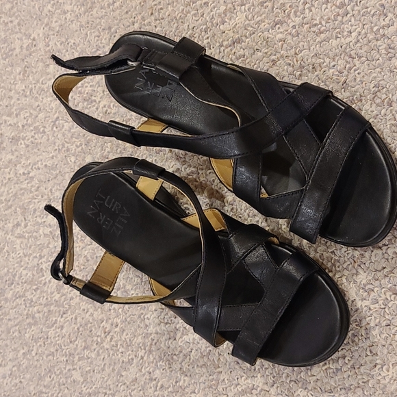 🥳🤩 2 for 25$. Naturalizer Black Sandal - Picture 1 of 4